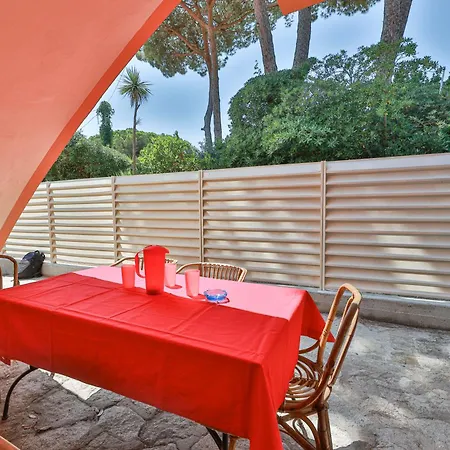 Nella * Marina di Campo