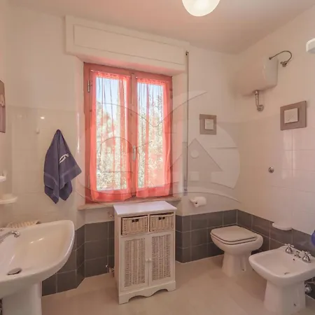 Nella Apartment *