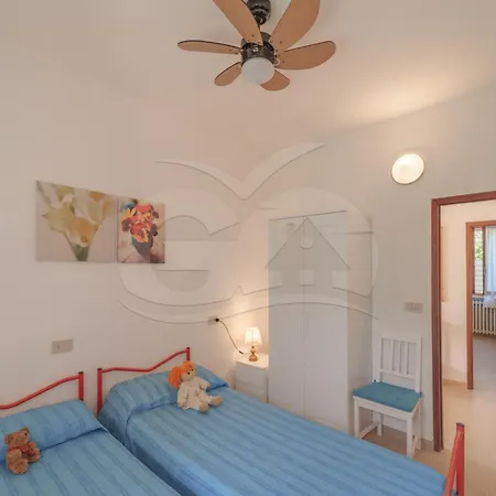Nella Apartament Marina di Campo